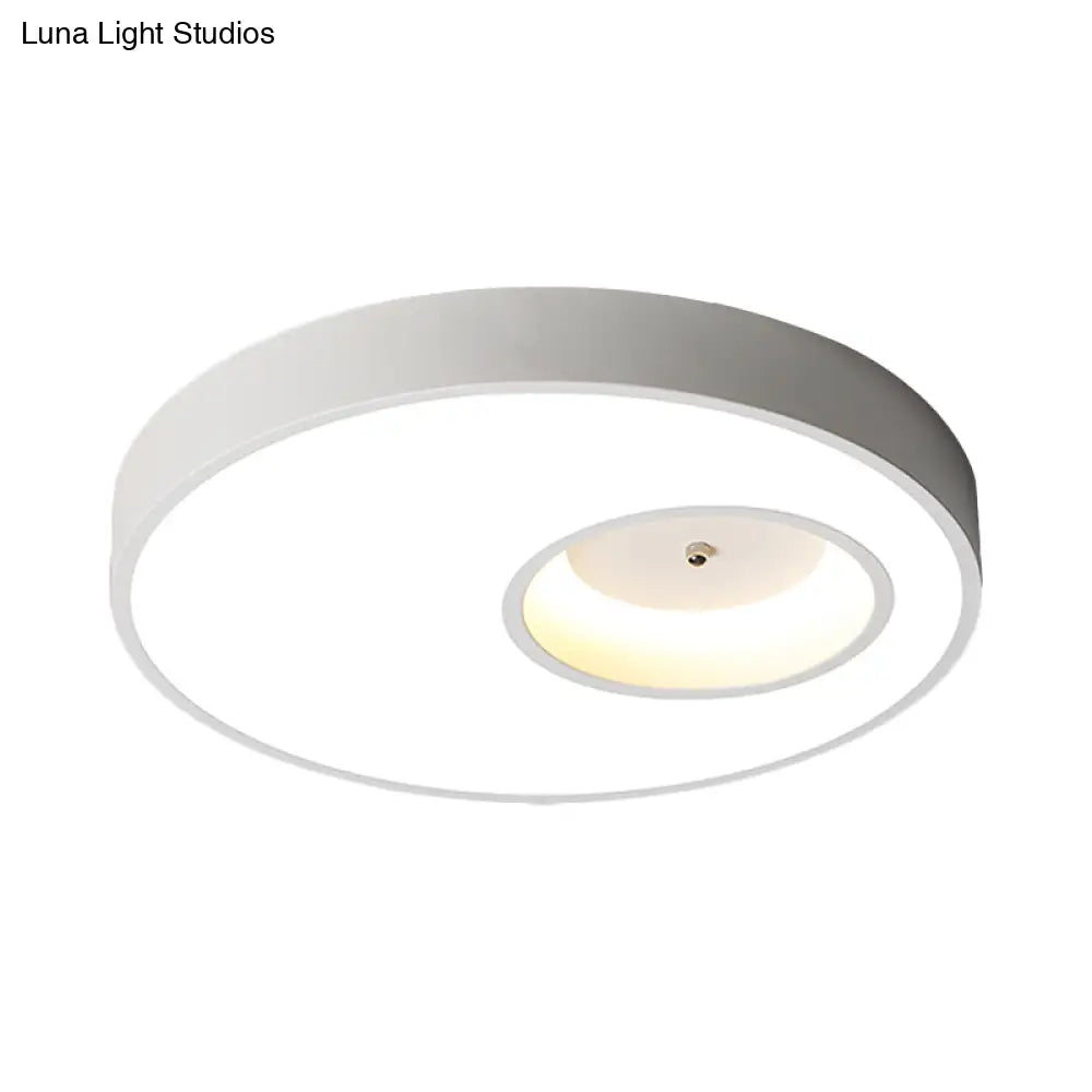 Contemporary Black/White Round Ceiling Flush Light 18’/23.5’ Wide - Led Acrylic Lighting For