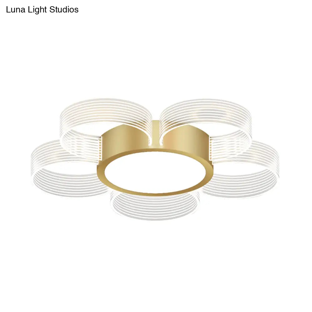 Contemporary Circle Ceiling Light: Acrylic 3/4/5 Bulbs Flush Mount Gold Finish