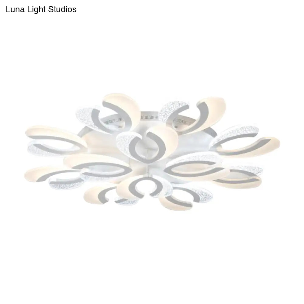 Contemporary Clear And White V - Shaped Flush Mount Led Light Fixture - Acrylic Ceiling With 4/6/9