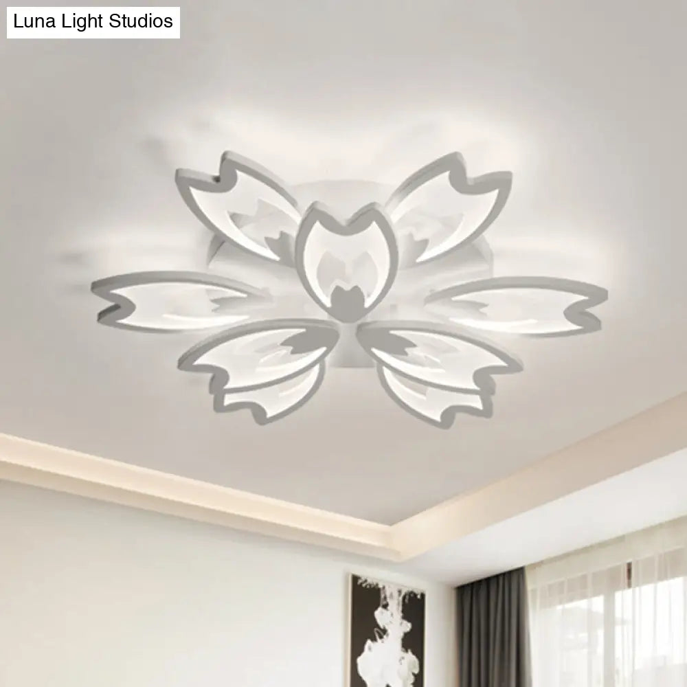 Contemporary Led Ceiling Light With Acrylic Buds - Warm/White/Natural Options 3/5/9 - Head Flush