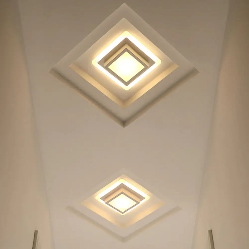 Contemporary Mini Round/Square Flush Mount Ceiling Light In Black/White With Metal Finish - Led