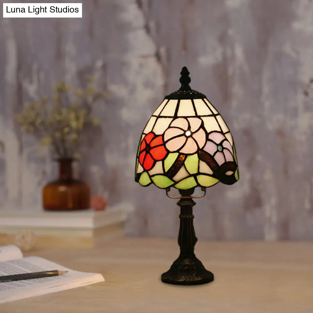 Dome-Shaped Baroque Style Nightstand Lamp - Stained Glass With Blossom Pattern In Red/Pink/Orange