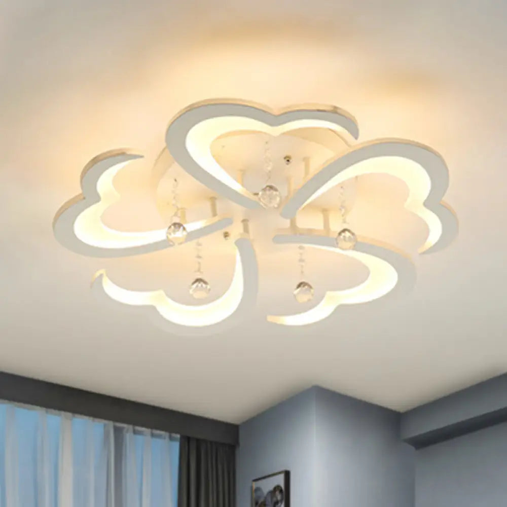 Heart - Shaped Acrylic Flush Mount Light Fixture With 5/15 Lights In Warm/White/3 Color For Living