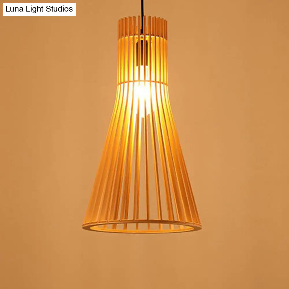 Japanese Wood Single-Bulb Pendant Ceiling Light - Stylish Shade & Ideal For Restaurants