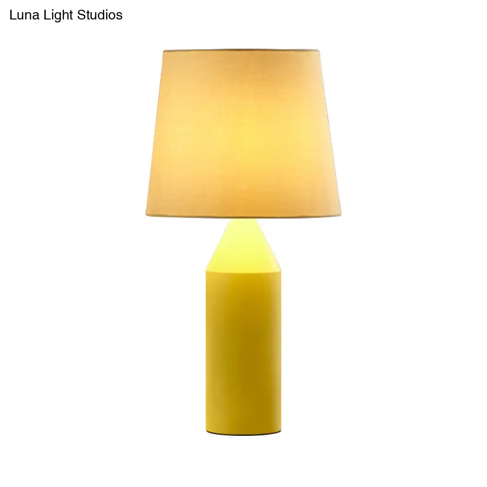 Macaron Colored Desk Light Pen - Modern Fabric Table Lamp For Restaurants