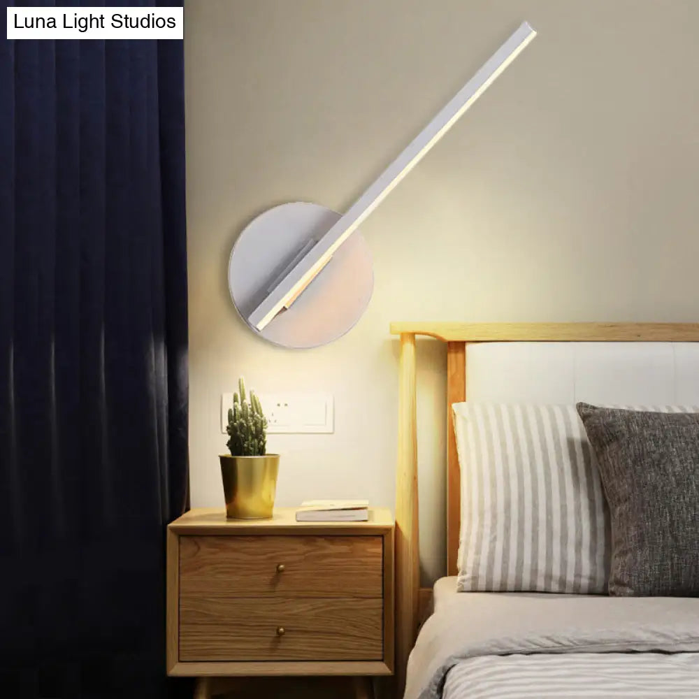 Minimal Black/White Linear Led Wall Lamp For Bedroom With Warm/White Light