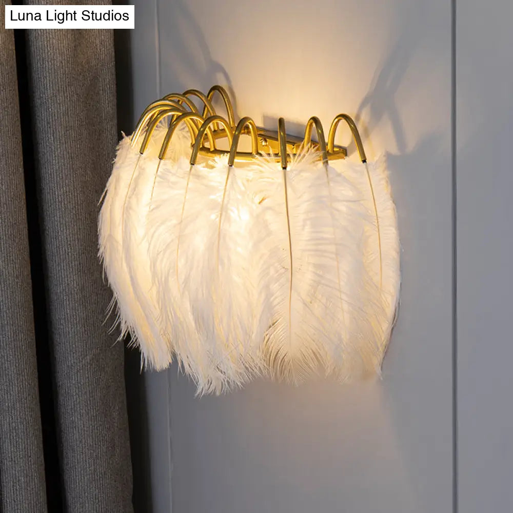 Minimalist Feather Shaded Wall Sconce Light Fixture For Living Room - Mount Lighting