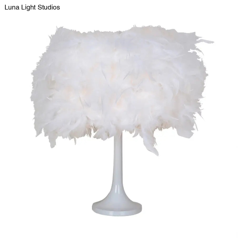 Modern Feather Night Table Lamp - Elegant 1 Light Desk Lighting For Living Room