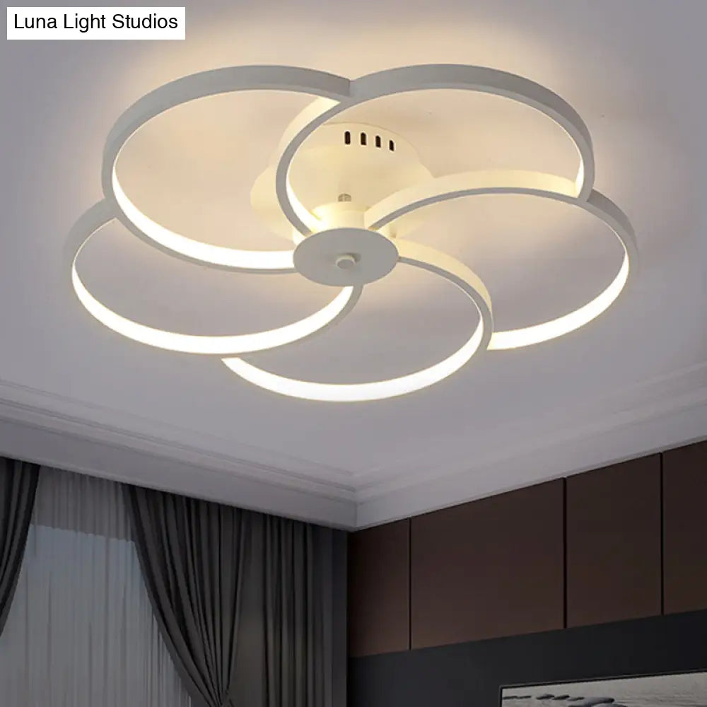 Modern Flower Metal Led Ceiling Light In 18’/21.5’ - Black/White With Warm/White/Natural Options