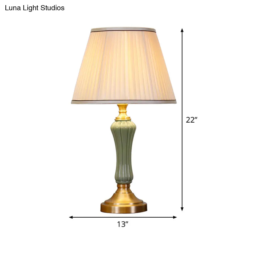 Modern Green Desk Lamp With Fabric Shade - Small Living Room Table Light