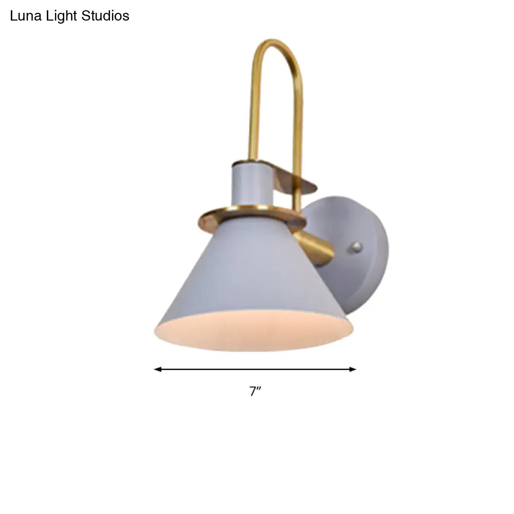 Modern Nordic Pyramid Wall Sconce Light For Study Room And Bedroom