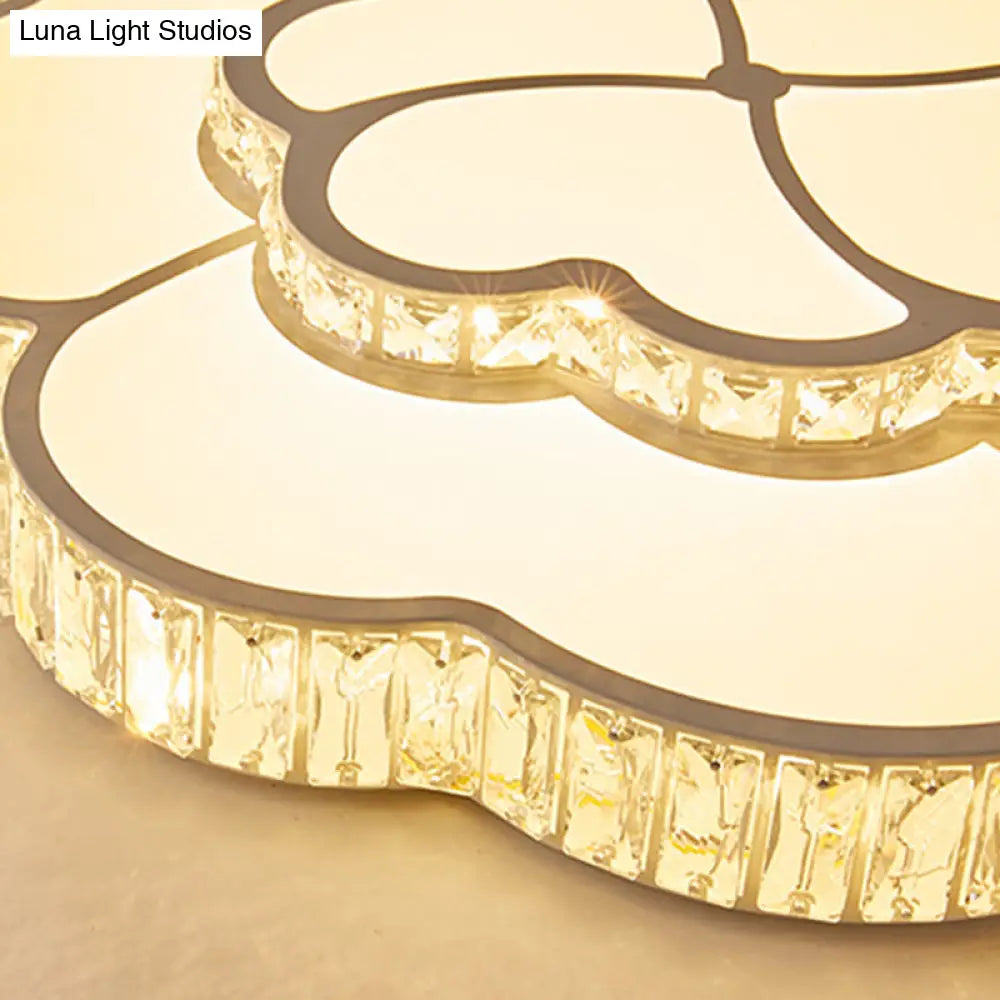 Modern Petal Crystal Led Flush Ceiling Light In White - 19.5’/23.5’/31.5’ For Bedroom