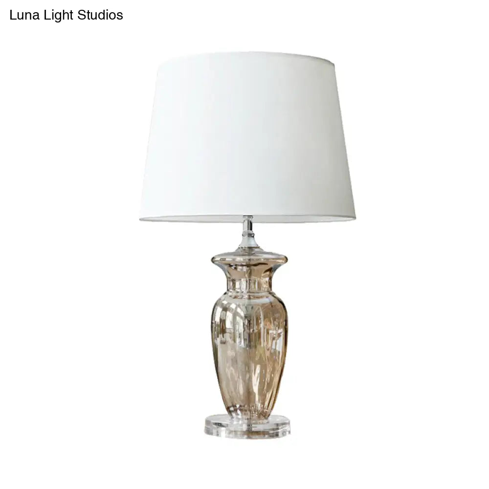 Modernist Hand-Cut Crystal Curved Fabric Reading Lamp In White With Task Lighting - 1 Bulb