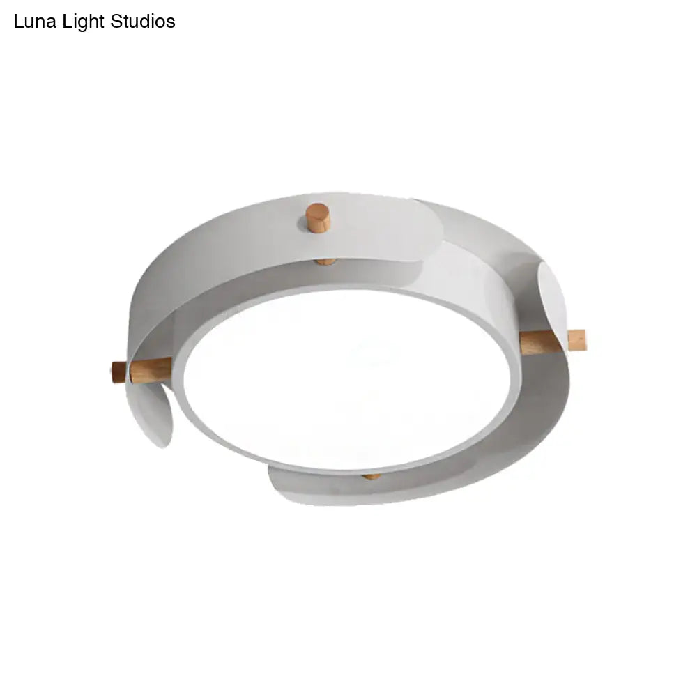 Nordic Acrylic Led Flush Mount Ceiling Light Fixture In White/Distressed White - 16’/19.5’ Dia