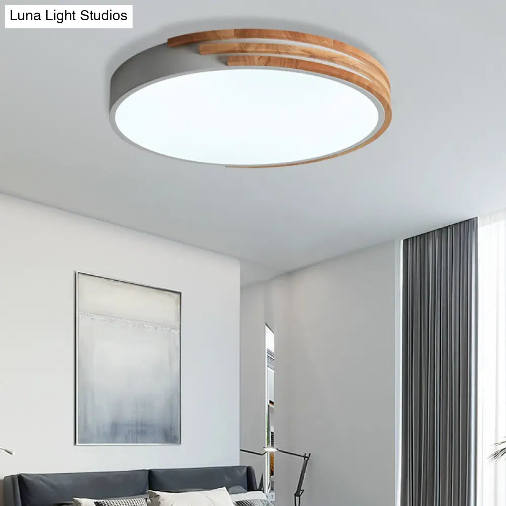 Nordic Style Round Flush Mount Ceiling Light - Wood & Acrylic Fixture In Grey/White/Green 16’ Width