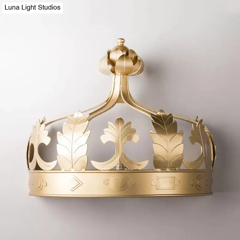 Vintage Metal Crown 3-Light Wall Sconce In Grey/Gold - Bedroom Wall-Mounted Lighting