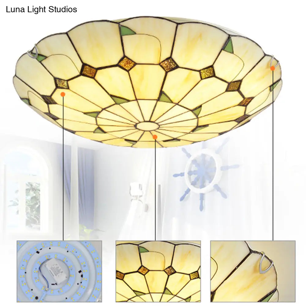 Vintage Tiffany Stained Glass Ceiling Light With Leaf Pattern - Flush Mount Led Lamp For Living