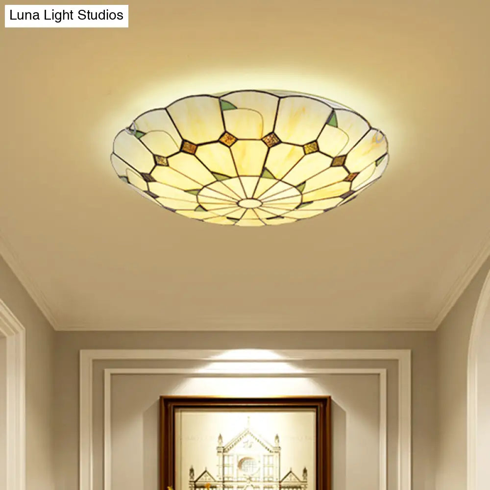Vintage Tiffany Stained Glass Ceiling Light With Leaf Pattern - Flush Mount Led Lamp For Living