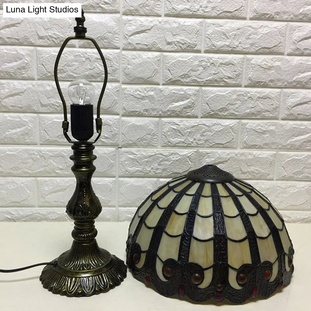 Vintage Tiffany-Style Stained Glass Table Light With Antique Brass Dome For Bedroom Nightstand