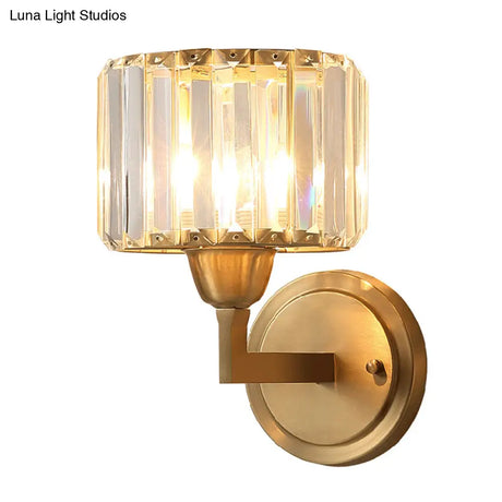 1-Light Wall Mounted Brass Drum Sconce With Crystal Shade - Simple And Elegant Lighting Fixture