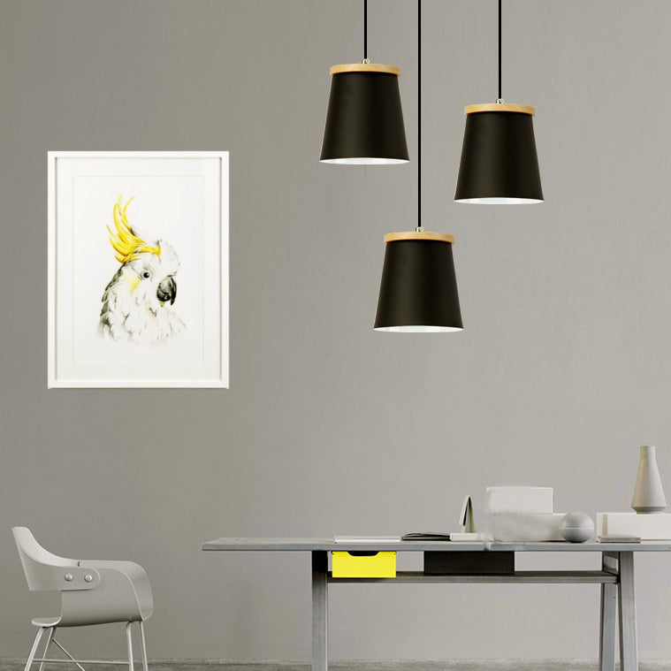 Nordic Style Single Light Metal Pendant Lamp For Hallways And Balconies With Tapered Shade