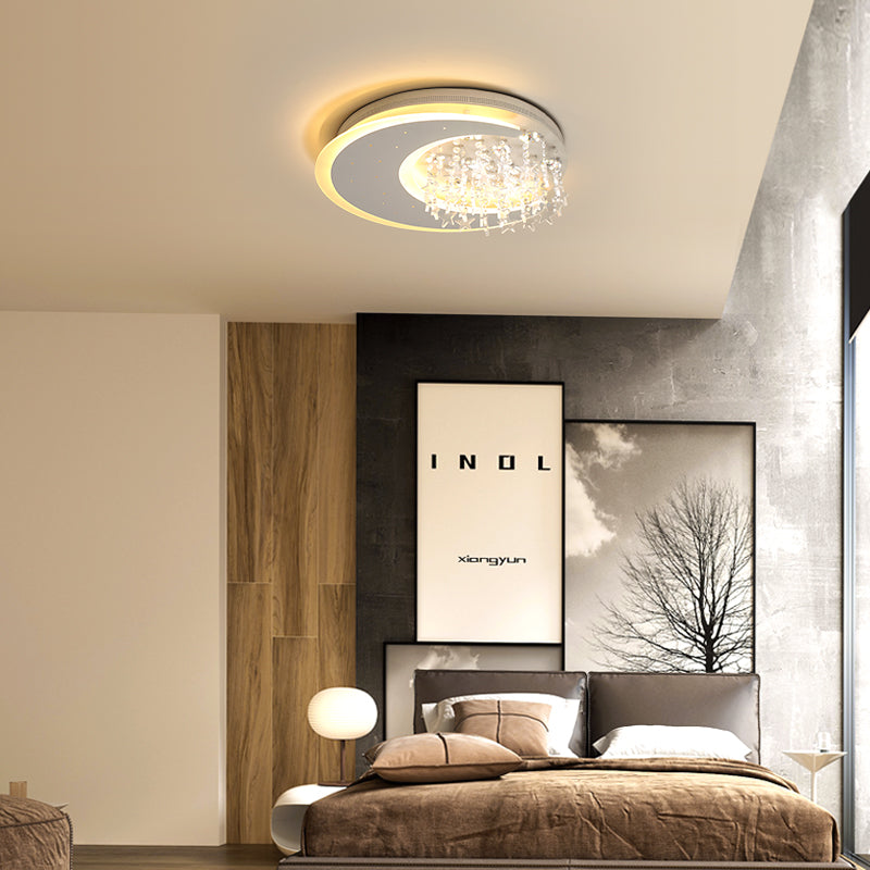 Modern Flush Ceiling Light With Crystal Accent - 16/23.5 Round Metal White Led Fixture