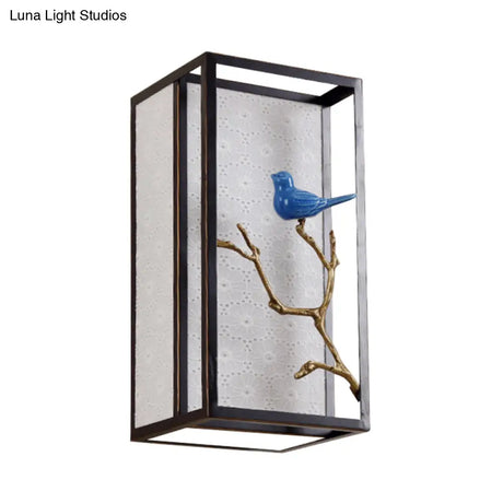16/31.5 H Black Fabric Wall Mounted Light: Classic 1-Light Sconce For Living Room