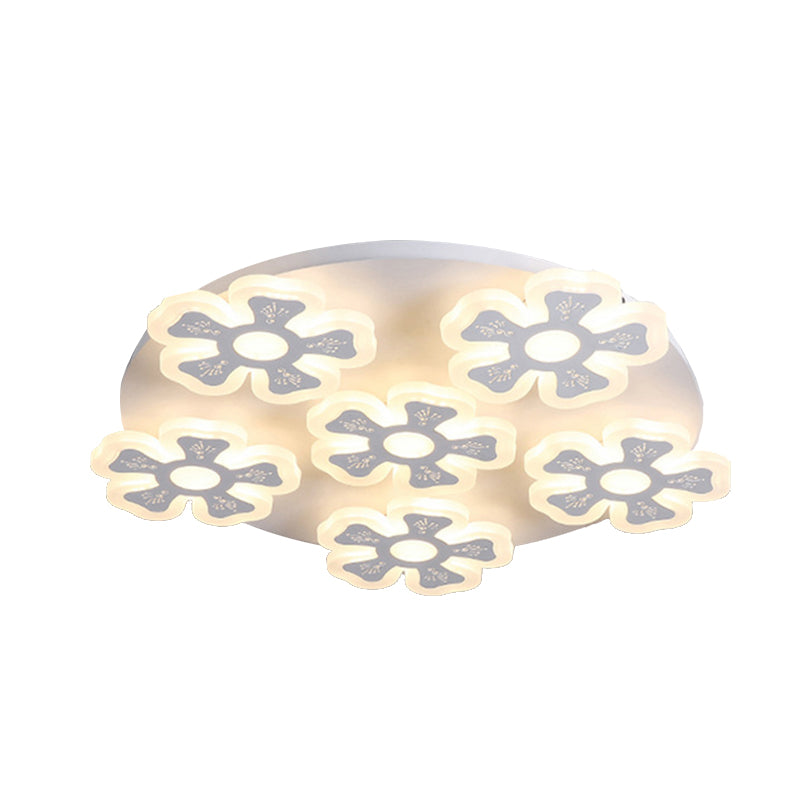 Modern Flower-Shaped White Acrylic Ceiling Light For Living Room
