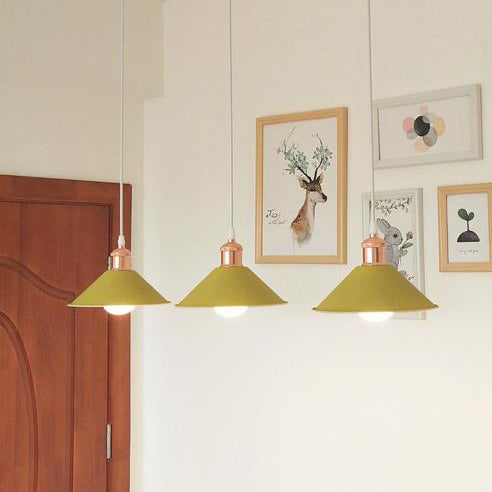 Modernist Conical Suspended Lamp - 1 Light Hanging Fixture In Black/White For Living Room