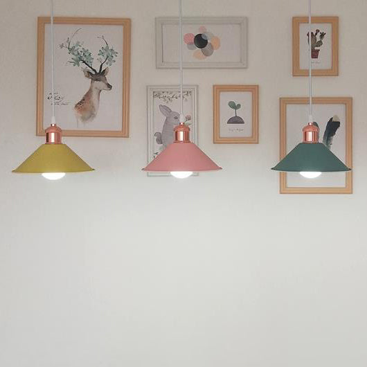 Modernist Conical Suspended Lamp - 1 Light Hanging Fixture In Black/White For Living Room