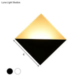 8 Contemporary Led Wall Lamp - Acrylic Shade Black/White Square Sconce Light