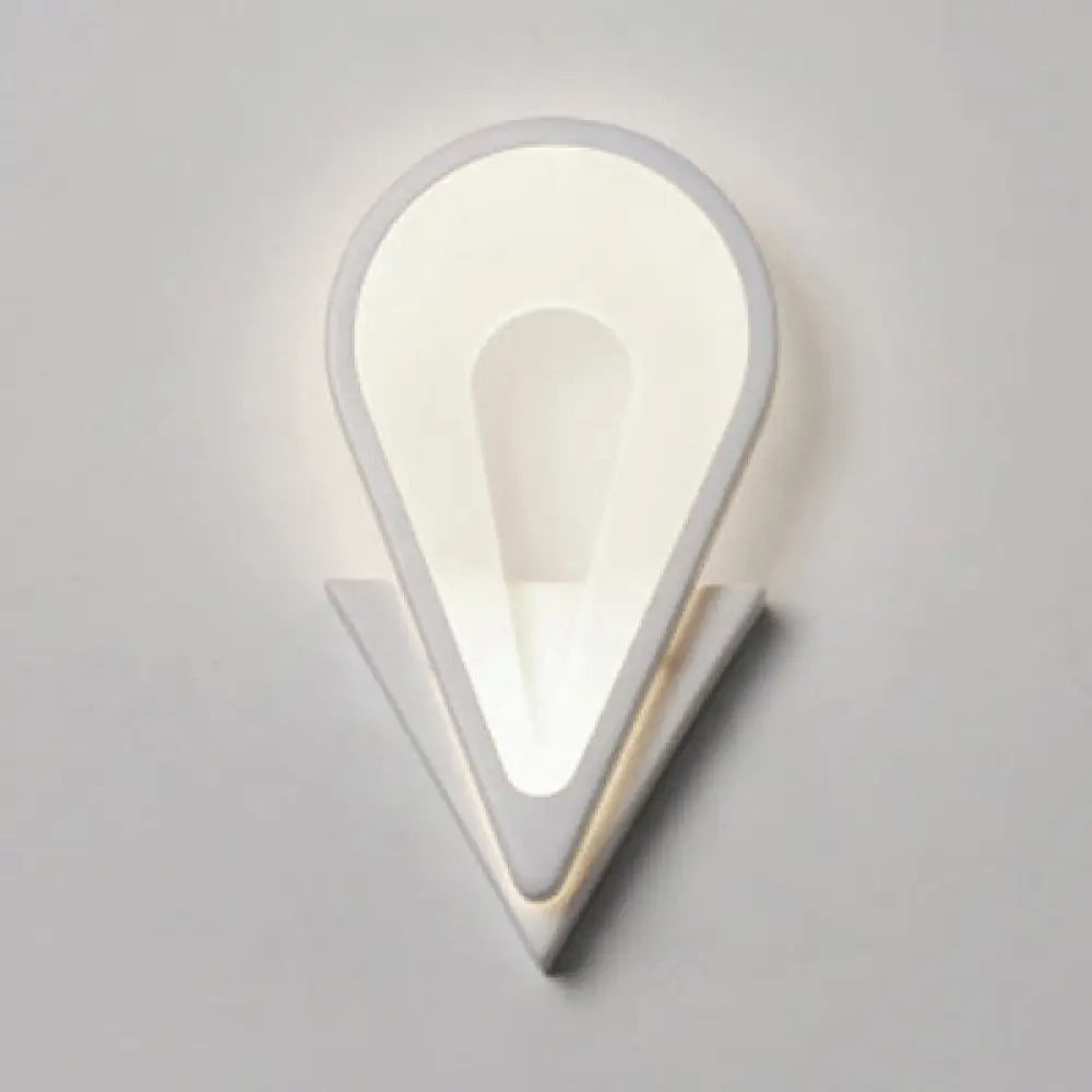 Acrylic Led Wall Sconce Light In Triangle Oval And Teardrop Shapes - Warm Or White /