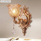 Amber Glass Floral Wall Light - Traditional Single Bulb Sconce Lighting In Gold