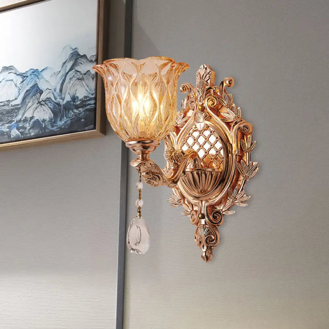 Amber Glass Floral Wall Light - Traditional Single Bulb Sconce Lighting In Gold