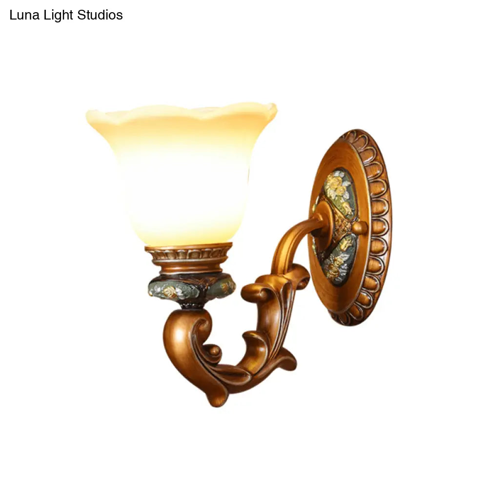 Antique Blossom Shade Wall Lamp - Crystal Sconce Light Fixture For Bedroom