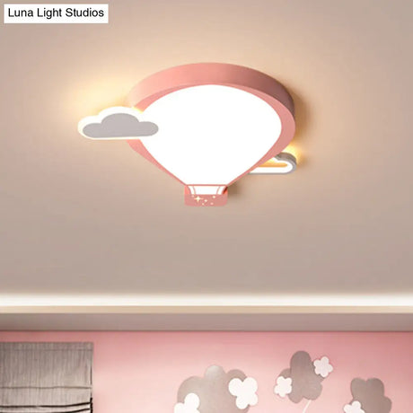 Colorful Hot Air Balloon Ceiling Light - Led Flushmount Lamp In 18’/21.5’ Width