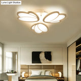 Contemporary Acrylic Leaf Flush Mount Light - Led Ceiling Fixture For Living Room 3/6/9