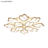 Contemporary Acrylic Leaf Flush Mount Light - Led Ceiling Fixture For Living Room 3/6/9