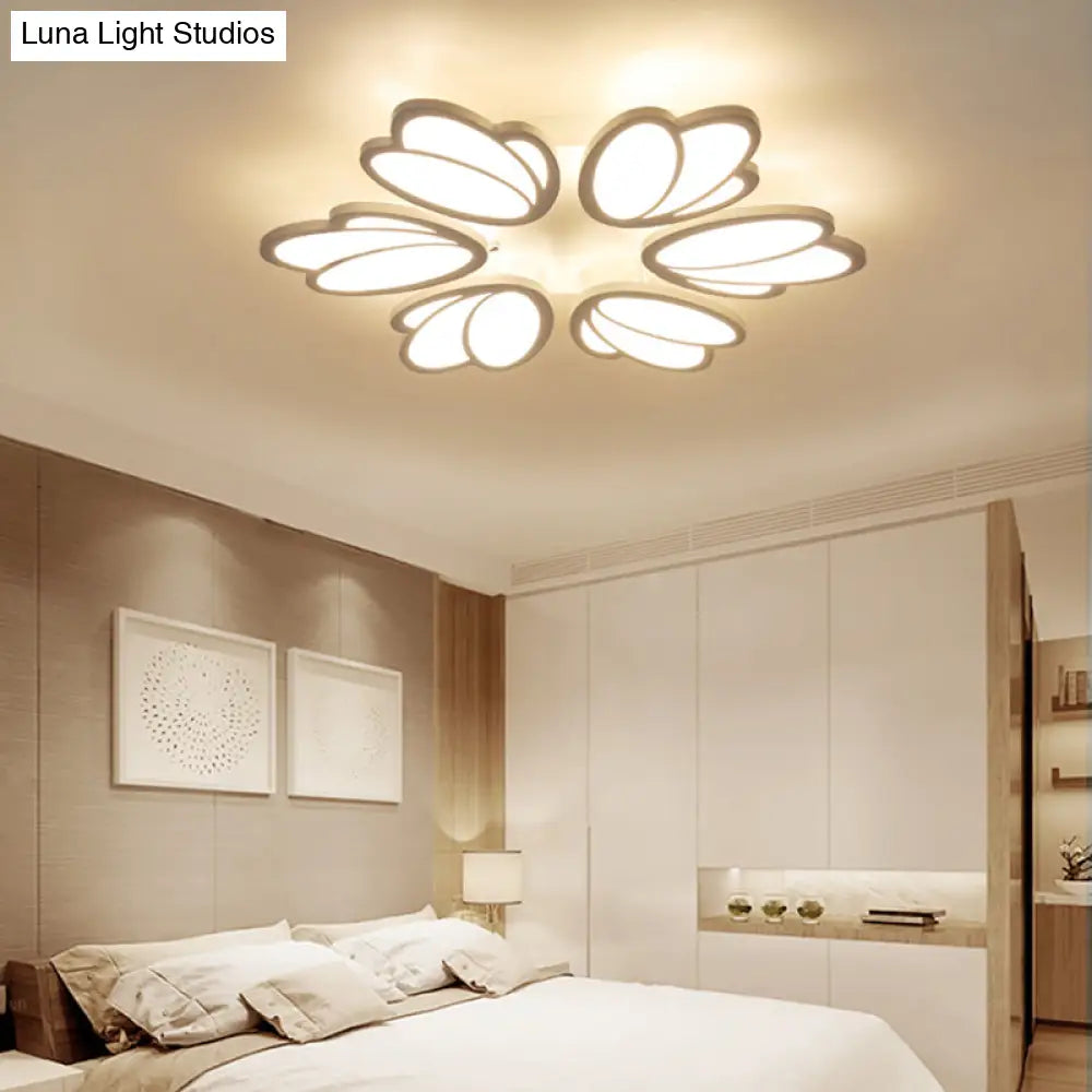 Contemporary Acrylic Leaf Flush Mount Light - Led Ceiling Fixture For Living Room 3/6/9