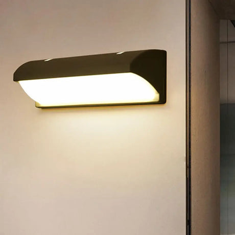Contemporary Black Led Wall Lamp For Courtyard - Flush Mount Sconce / D