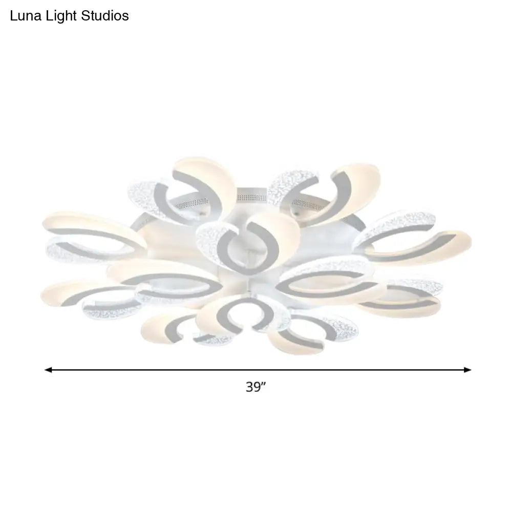 Contemporary Clear And White V - Shaped Flush Mount Led Light Fixture - Acrylic Ceiling With 4/6/9
