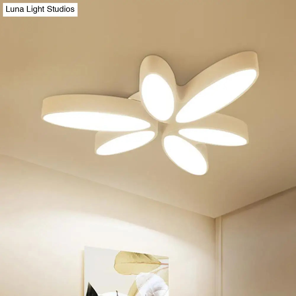 Contemporary Floral Flush Mount Acrylic 6 Light Fixture - 27’/33.5’ In Warm/White’ For Hallway