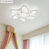 Contemporary Floral Led Ceiling Light Fixture In Warm/White/Natural With 3/6/9 Lights