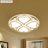 Contemporary Metal And Acrylic Clover Flush Mount Lighting - White Ceiling Lamp (16.5’/20.5’/24.5’)