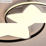 Contemporary Metal Five - Pointed Star Ceiling Light In Black & White - 19.5’/23.5’ Wide Led
