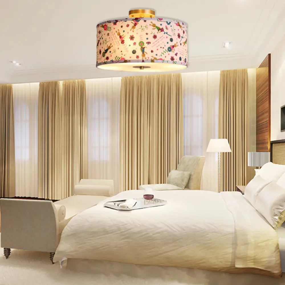 Contemporary Round Fabric Ceiling Lamp For Child’s Bedroom - Semi Flushmount Light White / Flower