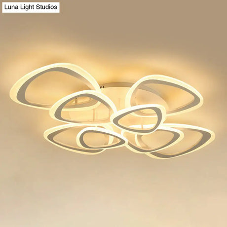 Contemporary Triangle Led Flush Mount Light For Living Room Ceiling In White Acrylic