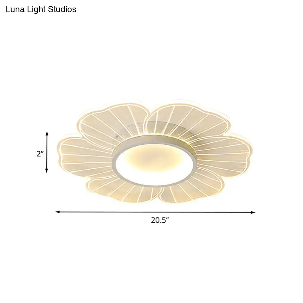 Contemporary White Flower Flushmount Led Lamp - Ultra - Thin & Versatile Sizes In Warm Light