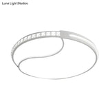 Crystal Circular Flush Mount Led Ceiling Light Fixture - 16.5’/20.5’/24.5’ Wide Contemporary