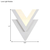 Double-V Acrylic Led Wall Sconce Light Fixture In Warm/White For Simplicity The Bedroom